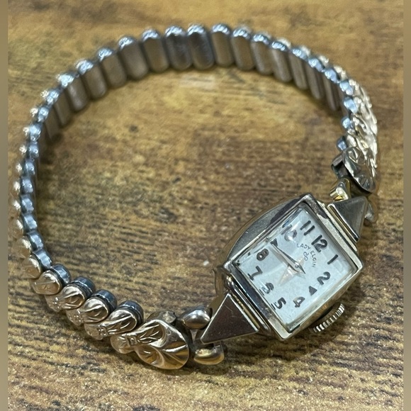Vintage Lady Elgin Gold Women’s Wristwatch with Stretch Band 10K Gold Filled - Picture 2 of 5